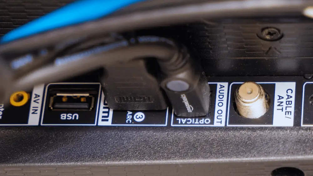 Conectar un adaptador Slimport por VGA o HDMI