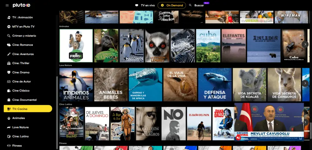 En la página web o app gratis de Pluto TV puedes ver su catálogo de series y películas a demanda